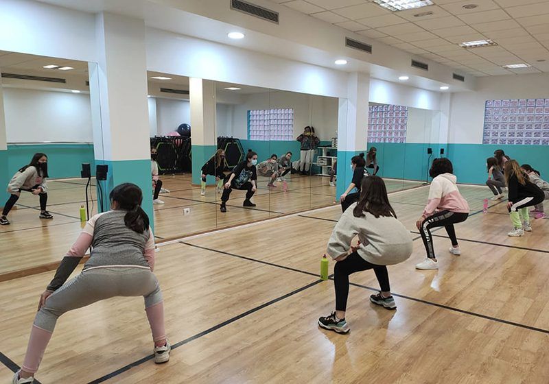 Clase de danza urbana junior
